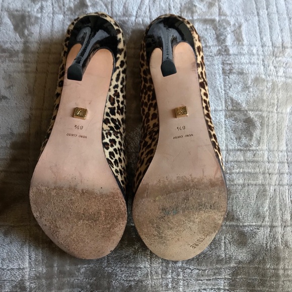 Pour La Victoire Animal Print Calf Hair Heels - Picture 5 of 9
